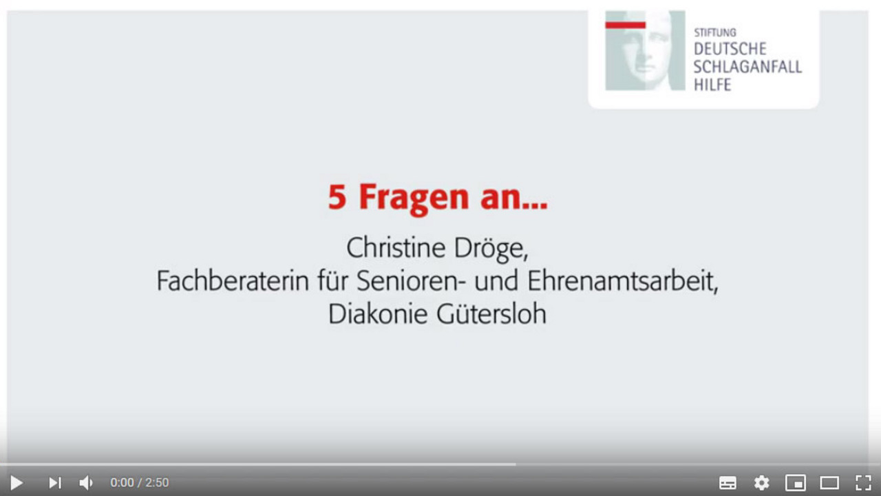Fünf Fragen an Christine Dröge, warum sie Schlaganfall-Helfer ausbilden