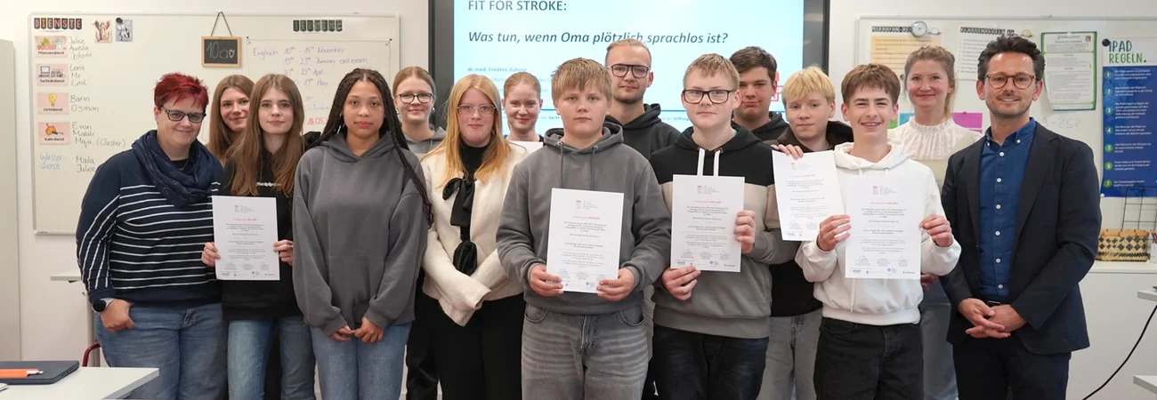 Schülerinnen und Schüler des Schulsanitätsdienstes