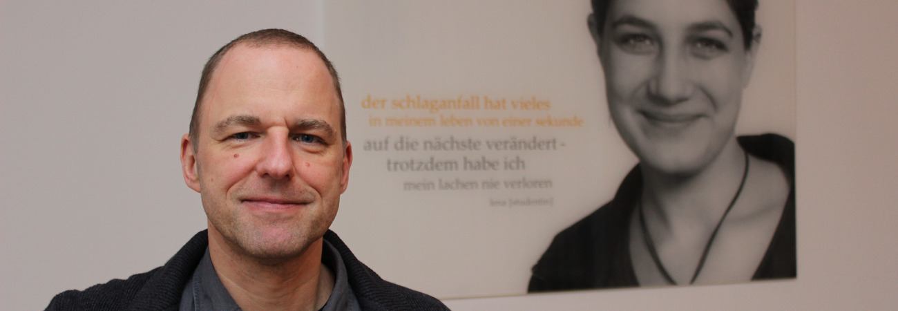 Diplom-Psychologe Thomas Hupp leitet das Aphasiker-Zentrum Unterfranken in Würzburg.