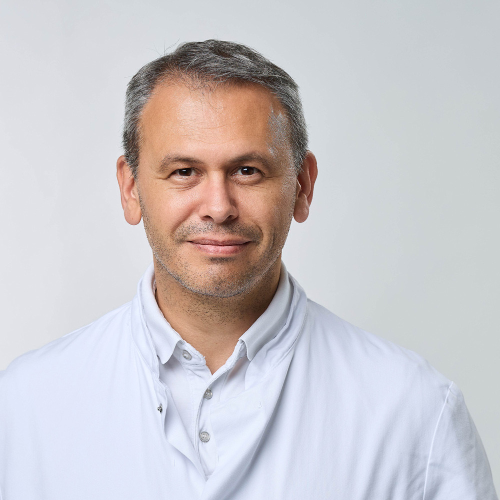 Dr. Mete Dadak