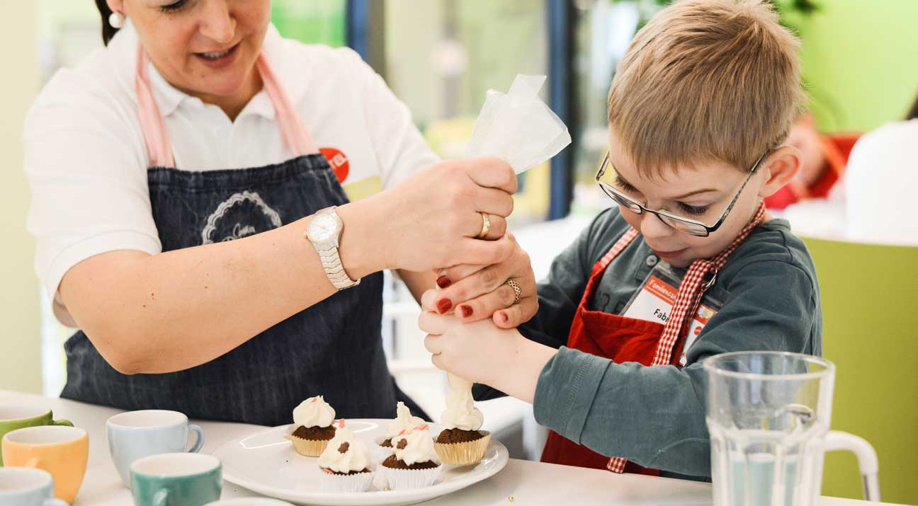 Schlaganfallbetroffene Kinder können bei den Angeboten der Schlaganfall-Hilfe ihre Krankheit vergessen