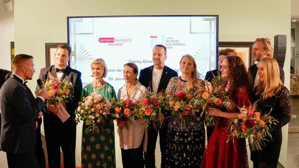 Glamouröses Charity Dinner