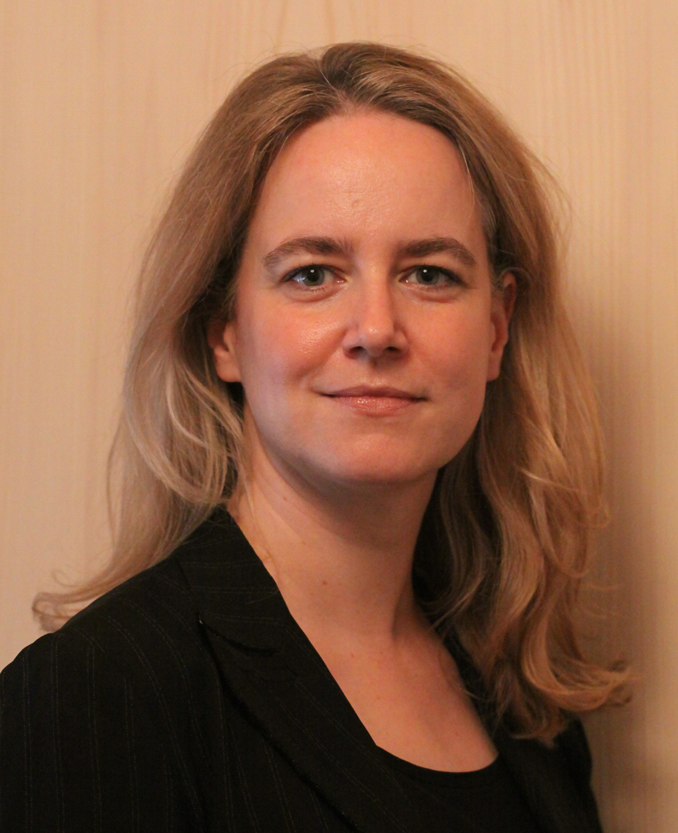 Dr. Lucia Gerstl